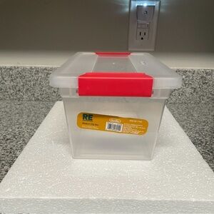 EUC Sterilite Tubs for organization & storage, stackable with a clear base & lid